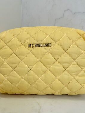 EUC MZ Wallace Medium Buttercup Yellow Mica Cosmetic - Spotless!